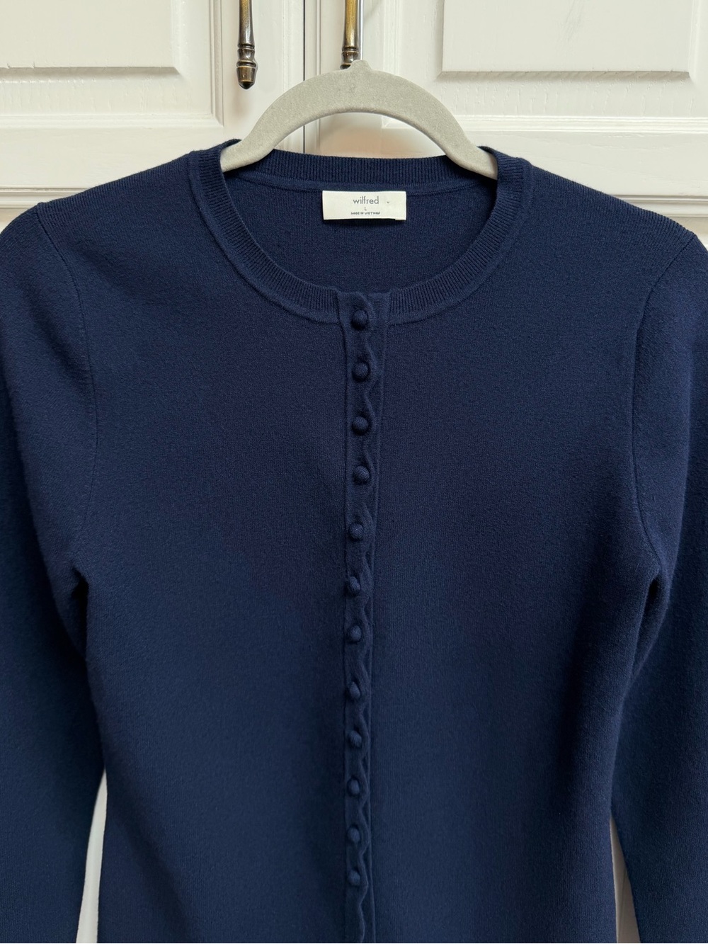 Aritzia Wilfred Shelly Cardigan Navy Blue Scalloped Detail Size Large - Picture 10 of 14